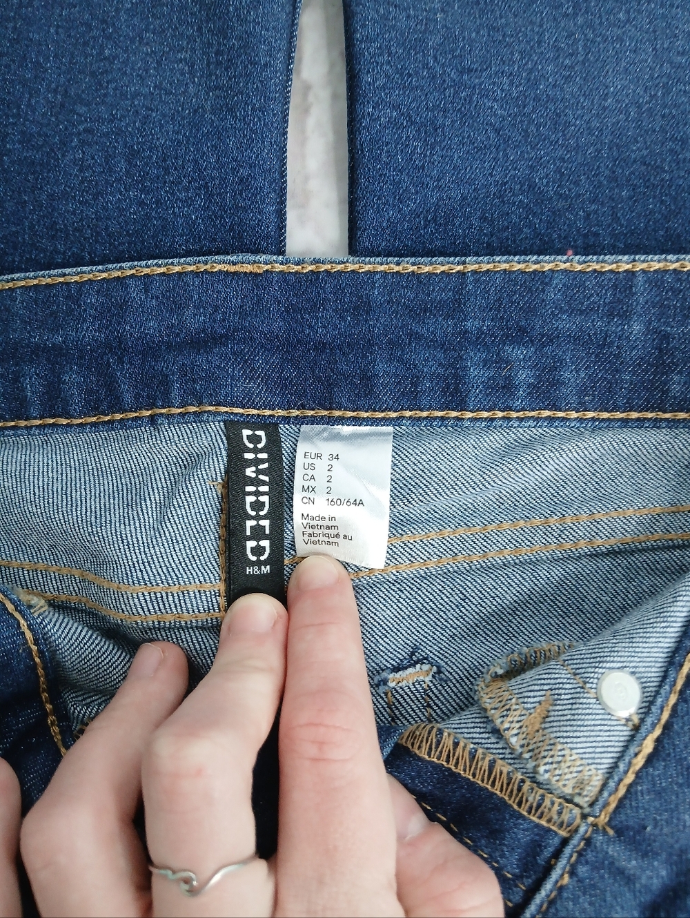 Divided Women's Dark Blue Flare Jeans - Picture 4 of 5